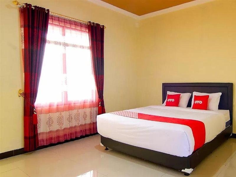 Reddoorz Near Candi Sukuh Karanganyar Surakarta (Solo)